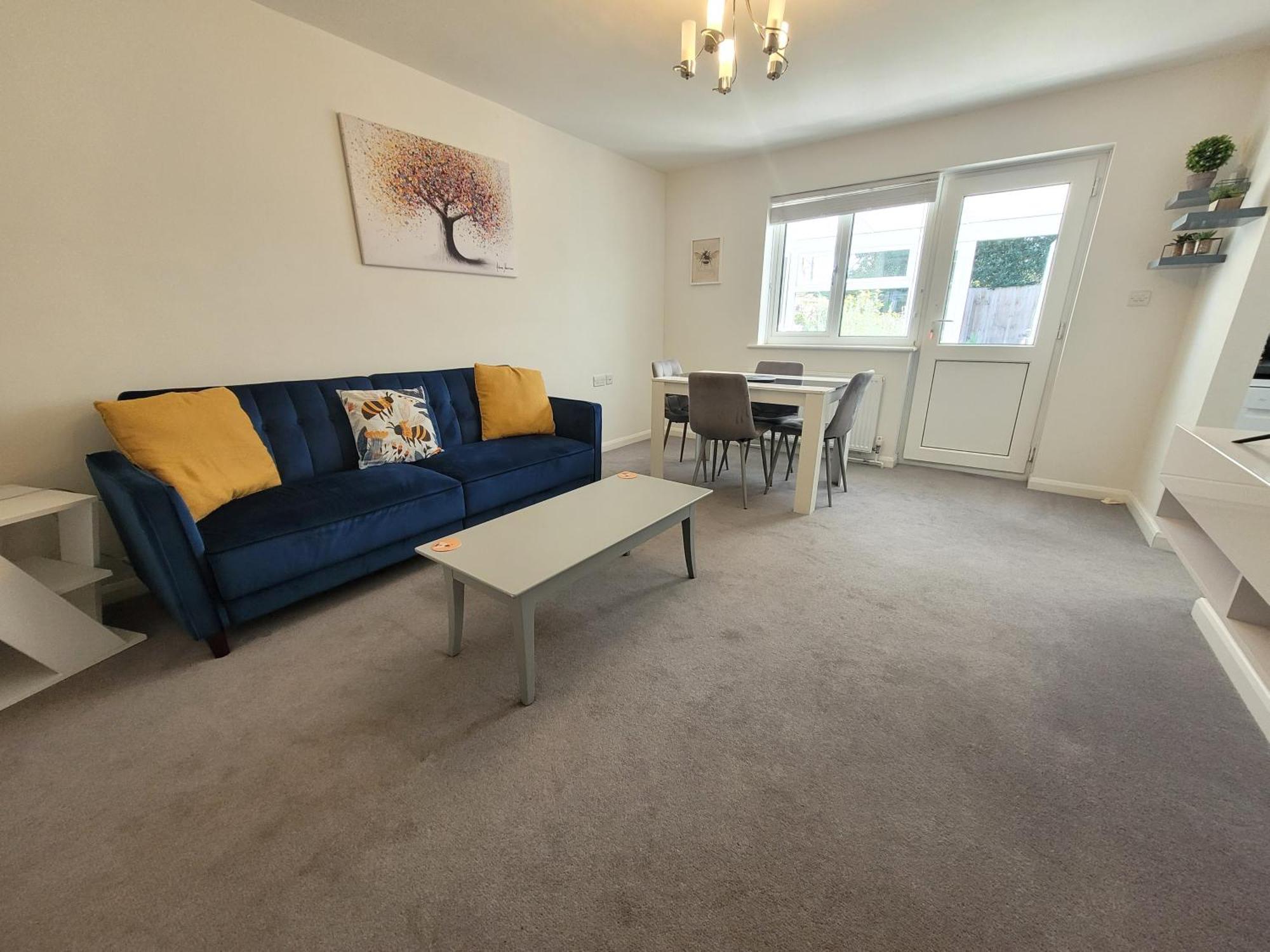 Bumblebee Bungalow - With Separate Office And Gaming Space By Catchpole Stays Colchester Exteriör bild
